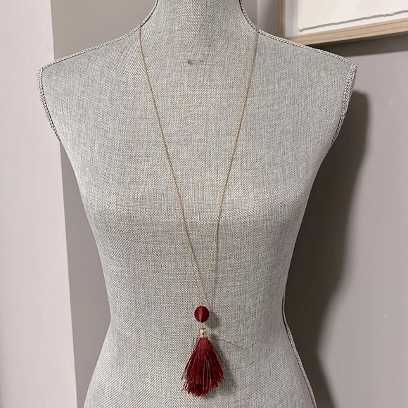Long Tassel Necklace Burgundy and Gold - Picture 2 of 4